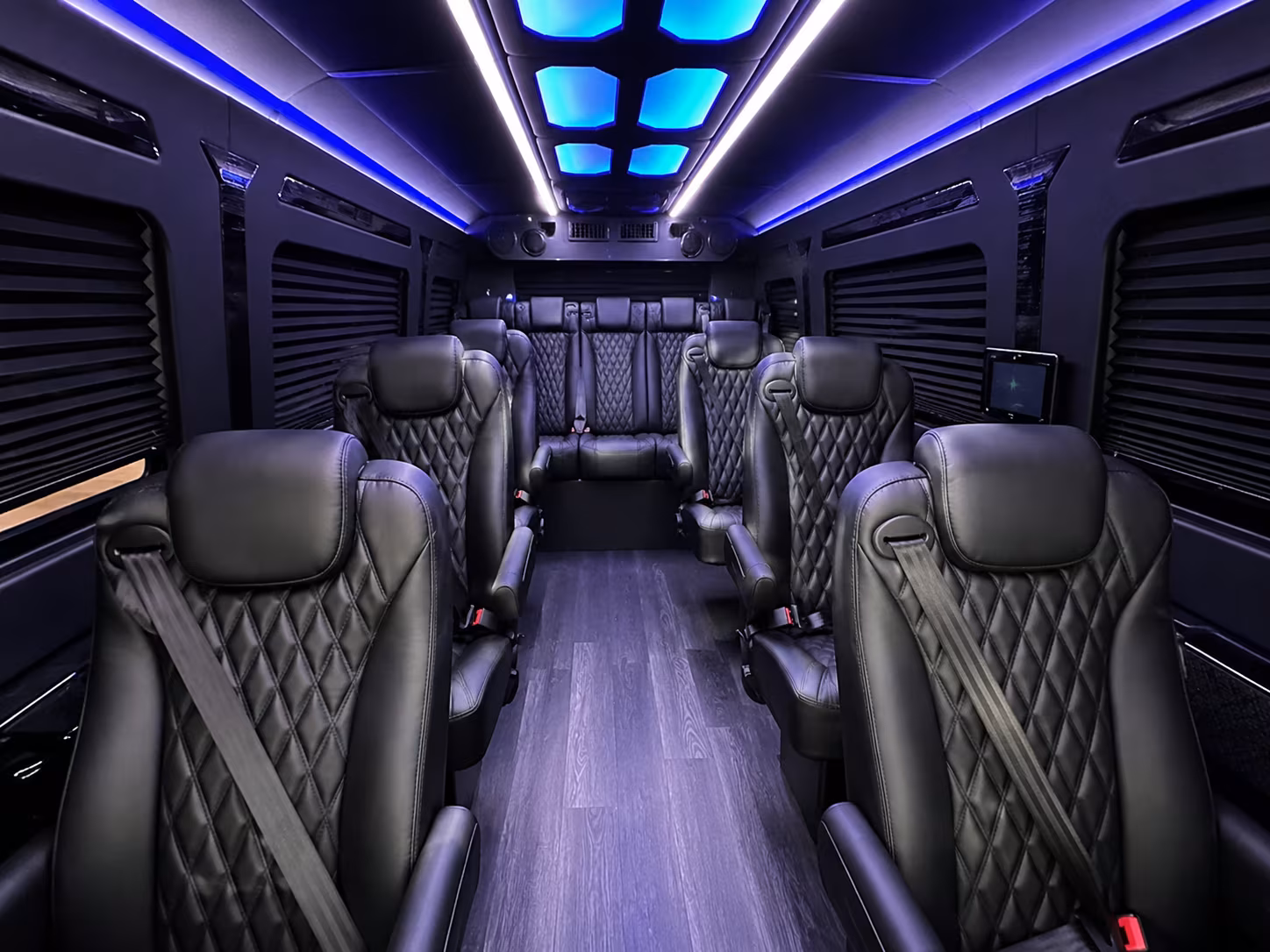 blog rent a bus to shoreline amphitheatre hero
