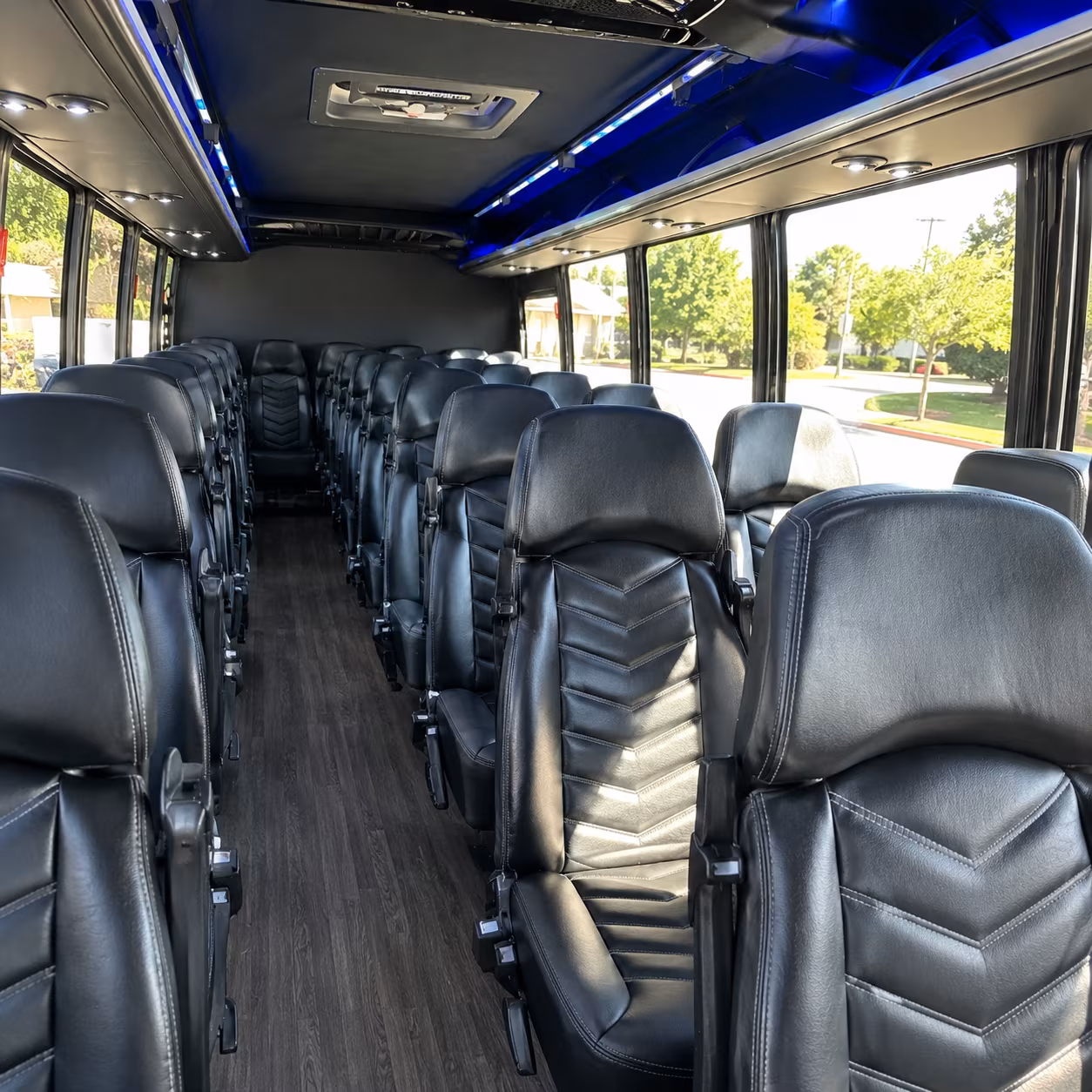 easily book transportation for your next bachelor or bachelorette party 2