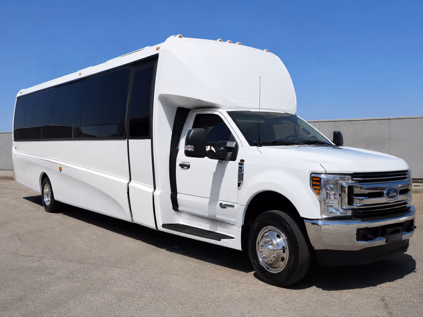 easily book transportation for your next church or religious group 3
