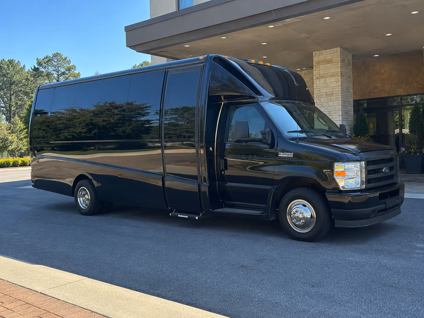 easily book transportation for your next church or religious group 5