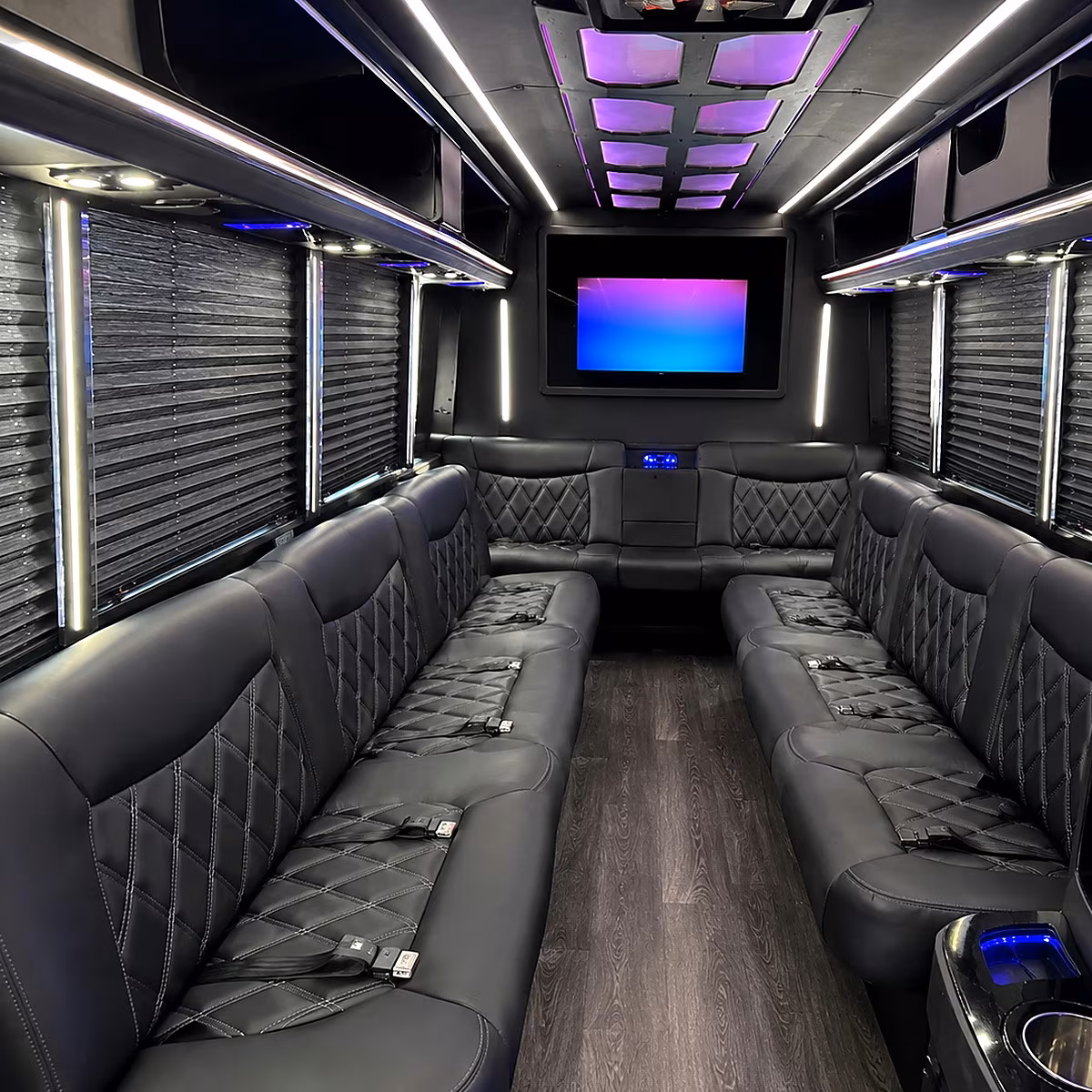 evening event and dinner shuttle buses for mountain view convention groups