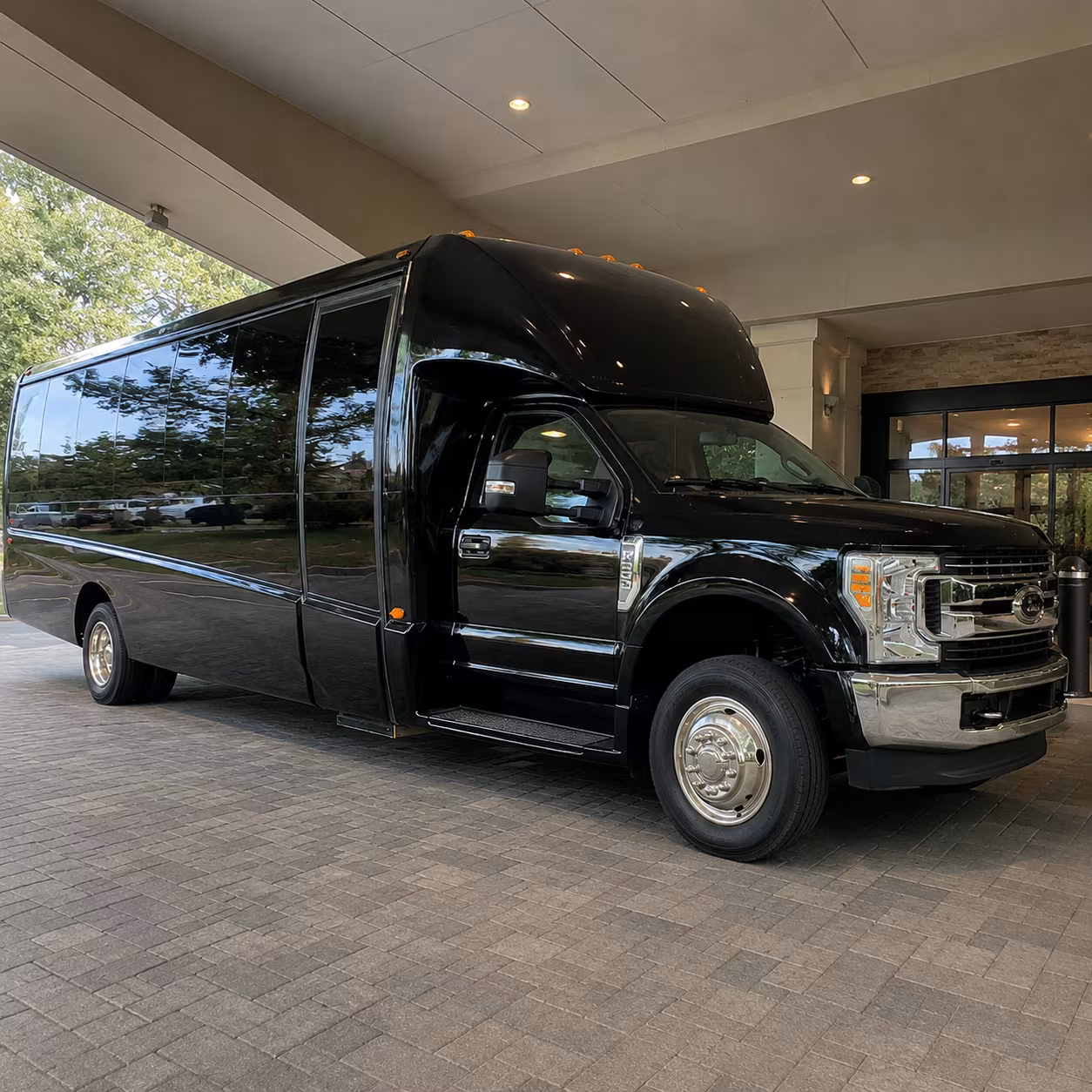 minibuses for corporate offsite events and team shuttles near google campus