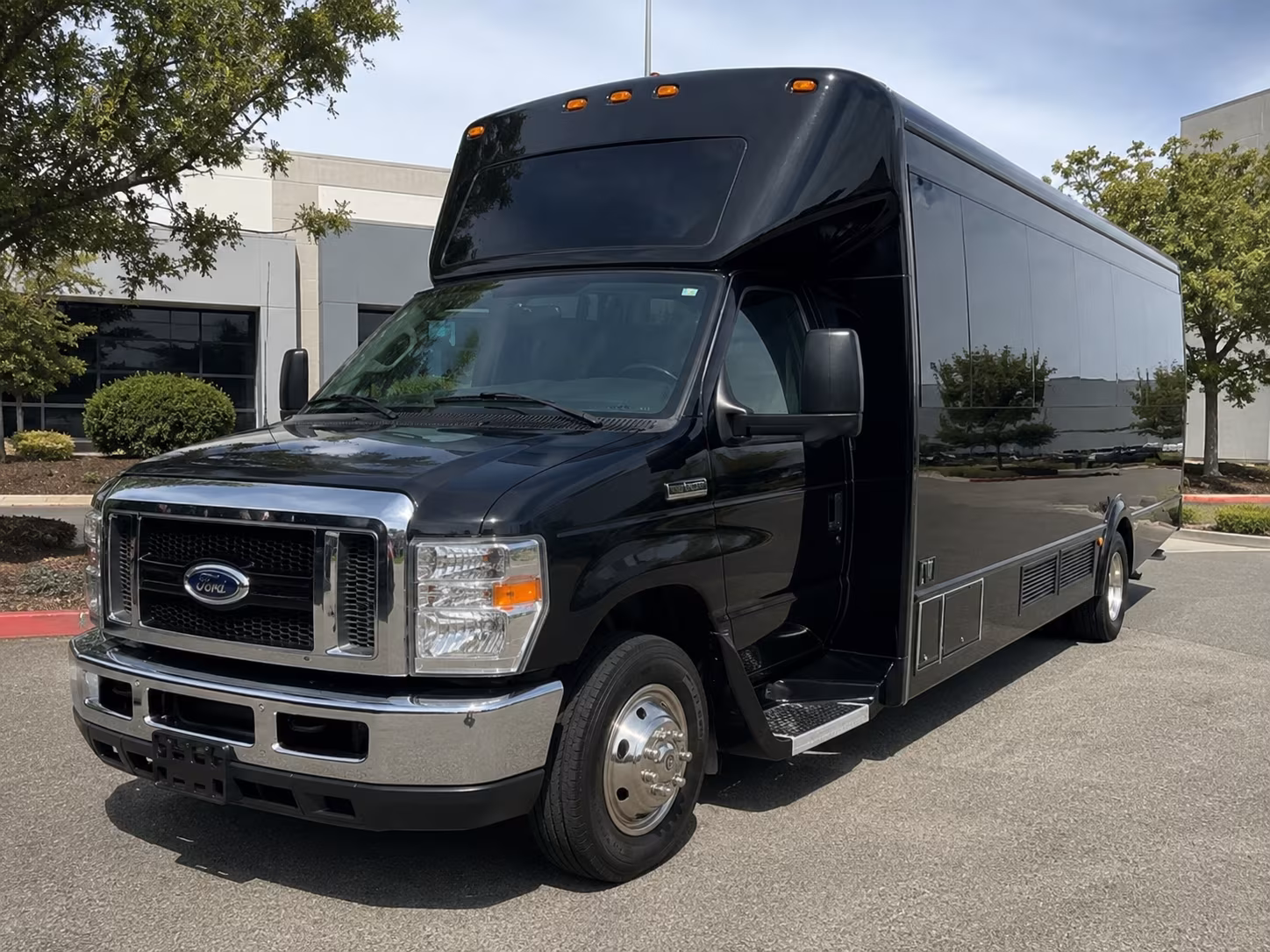 mountain view party bus