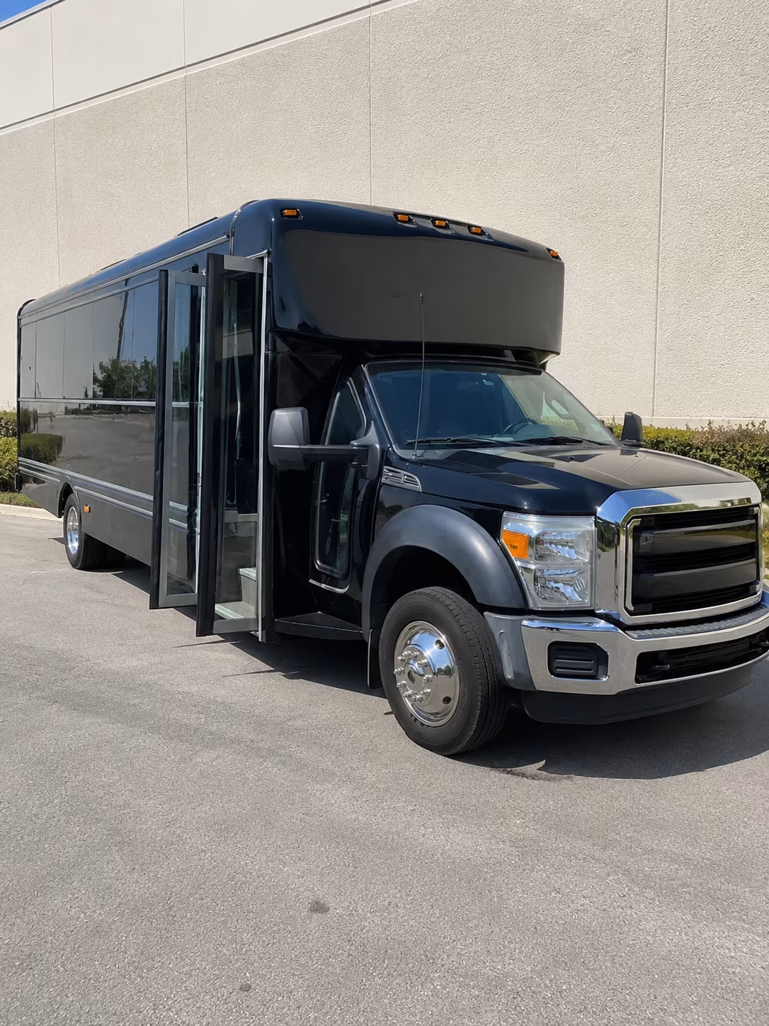 party bus rentals for mountain view bachelorette bar crawls on castro street
